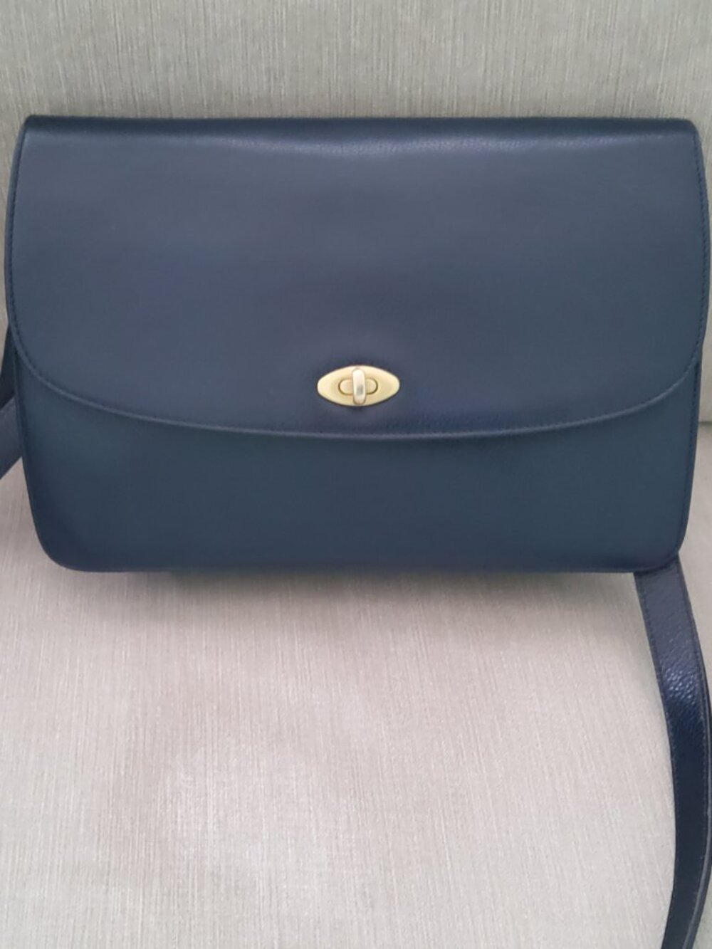 Vintage Coach Madison Royalton Crossbody Bag Made in Italy 4403